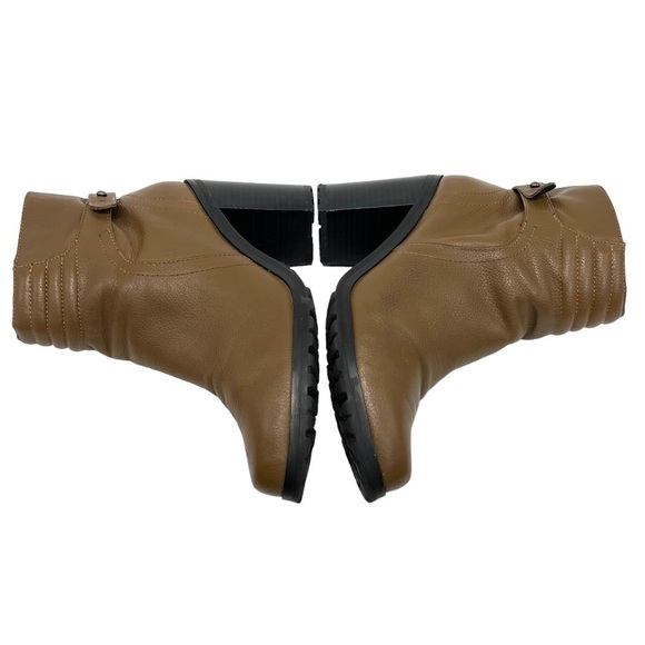 H by Halston Cara Leather Camel Block Heel Lug Sole Booties Womens 8 - Picture 9 of 13